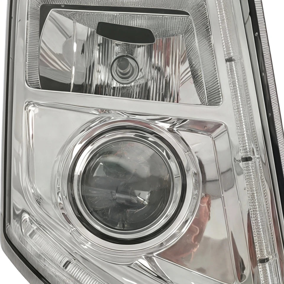 LEFT LAMP 82304599 – COMPATIBLE WITH 2005 VOLVO FH & FM XKLAMP